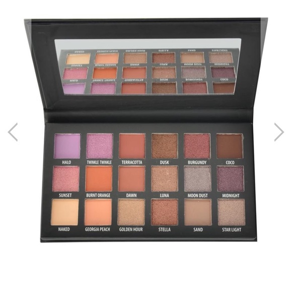 NEW KAB COSMETICS Day + Night Eyeshadow Palette - Picture 3 of 5